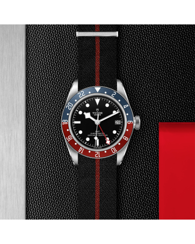 Tudor Black Bay GMT 41 mm steel case, Fabric strap (watches)